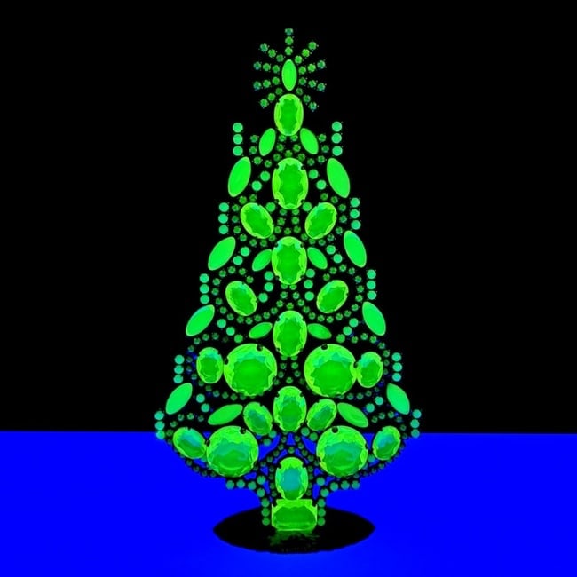 Bohemian Vaseline Uranium Glass Collectible Christmas Tree: Rare Vaseline Uranium Glass Vintage Christmas Tree. Condition: Excellent ( No damage ). Dimensions: Height 7 1/2'' ( 19 cm ).