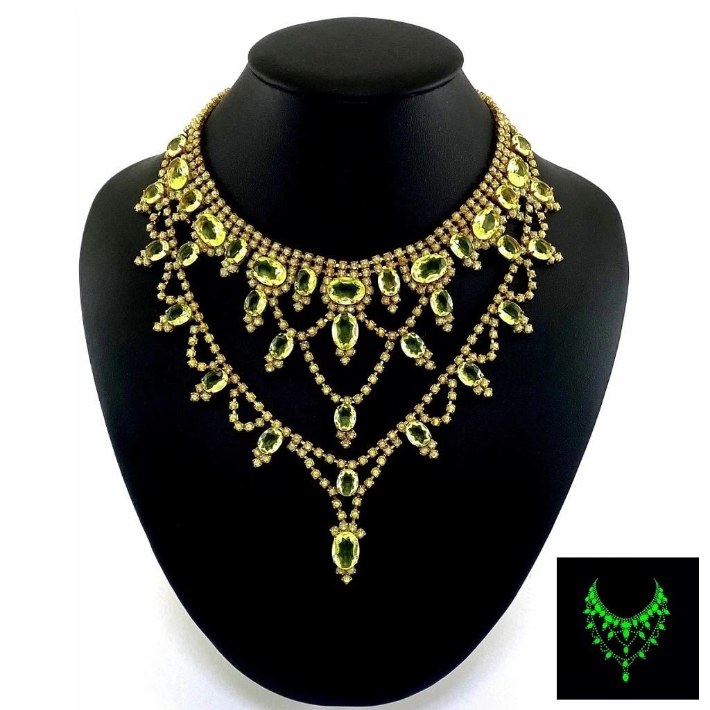 Art Deco Vaseline Uranium Glass Vintage Necklace: Really nice piece that glows beautifully under UV light. All the stones in this necklace are from uranium glass. Made in Czechoslovakia. Dimensions: Measures 17 1/2" including extender and clasp. Adju