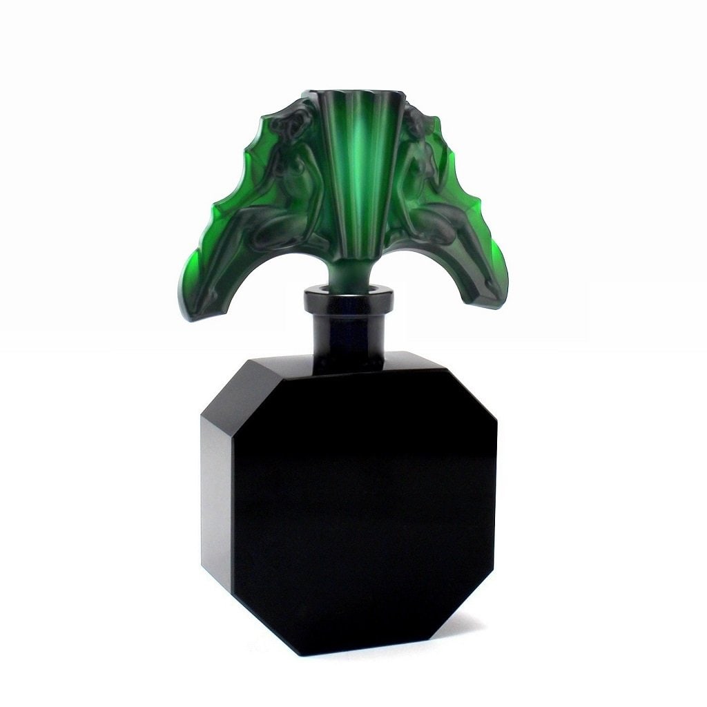 Art Deco 1930' Bohemian Black Glass Perfume Bottle Heinrich Hoffmann: This piece is a great addition to collection or agreat gift. Top Quality Art Deco Black Glass Perfume Bottle. This piece was made in Bohemia from ORIGINAL antique molds that were used during the 1930'