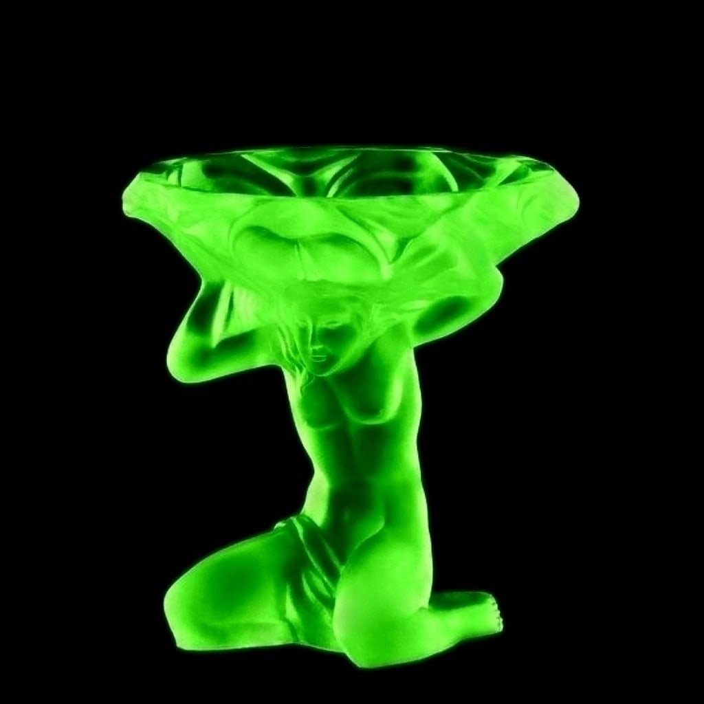 Art Deco Sculpture Green Uranium Glass Bowl 1930' H.Hoffmann by Lalique: This piece is a great addition to collection or a great gift. Timeless design - Top Qality Art Deco Green Uranium Art Glass Bowl. This piece was made in Bohemia from the ORIGINAL antique vintage molds
