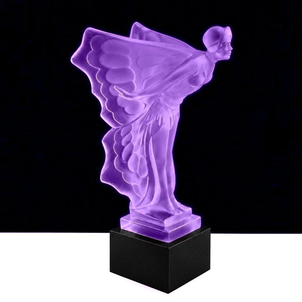 Art Deco Alexandrite Glass ' Flying Lady ' Hood Ornament Sculpture Rolls Royce 1930' H.Hoffmann: Top Quality Alexandrite Glass Car Mascot. This piece was made in Bohemia from ORIGINAL antique vintage molds that were used during the 1930's - 1939's. It is BREATHTAKING high quality satin finish gla