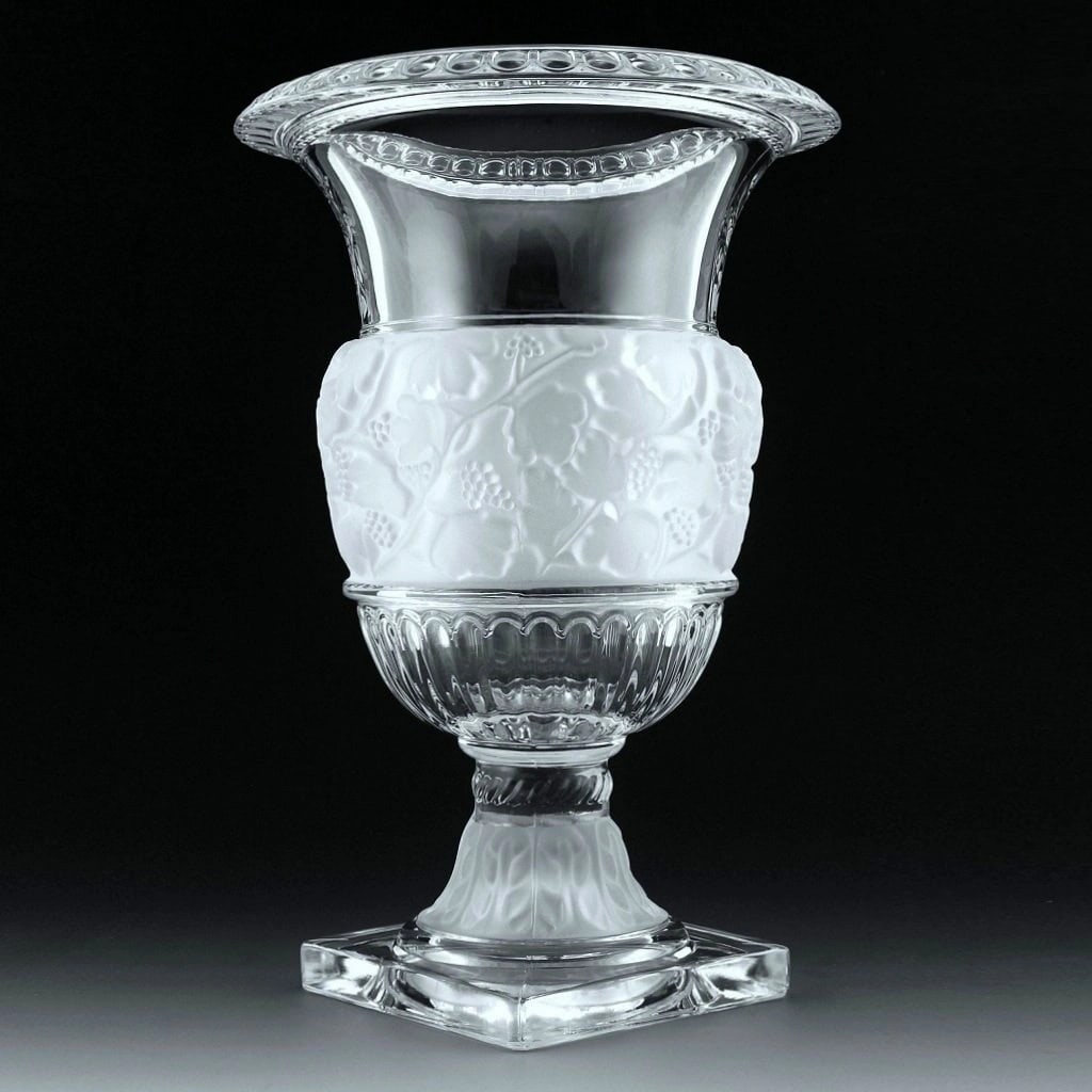 French Art Deco ' Versailles ' XLarge Collectible Glass Vase H.Hoffmann: This piece is a great addition to collection or a great gift. Timeless design - Top Qality Art Deco Art Glass Large Vase . This piece was made in Bohemia from the ORIGINAL antique vintage molds that w