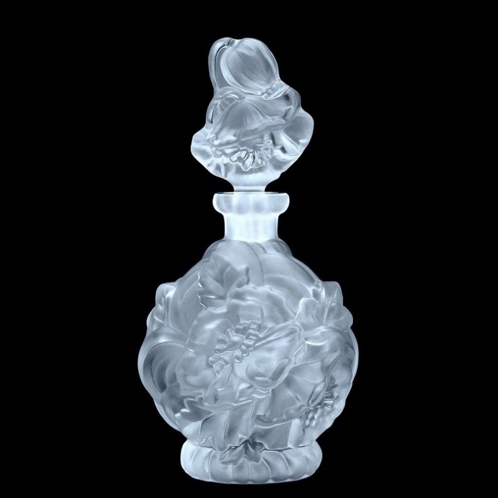 Art Deco Bohemian Glass ' Poppies ' Collectible Perfume Bottle 1930' H.Hoffmann: This piece is a great addition to collection or a great gift. Timeless design - Top Qality Bohemian Art Deco Collectible Glass Perfume Bottle. This piece was made in Bohemia from the ORIGINAL antique 