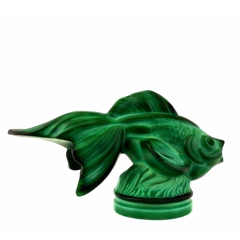 Glamorous Art Deco Malachite Glass Figurine ' Fish ' Sculpture 1930' H.Hoffmann: This piece is a great addition to collection or a great gift. Timeless design - Top Qality Art Deco Glass 'Fish' Sculpture. This piece was made in Bohemia from the ORIGINAL antique vintage molds that 