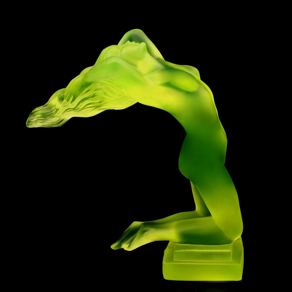 Art Deco Hood Ornament ' Chrysis ' Vaseline Glass Sculpture 1930' H.Hoffmann By Lalique: This piece is a great addition to collection or a great gift. Timeless design - Top Qality Art Deco Vaseline Uranium Glass Hood Ornament Figurine. This piece was made in Bohemia from the ORIGINAL anti