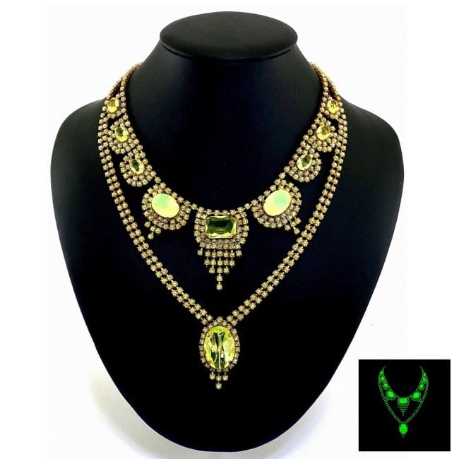 Art Deco Vaseline Uranium Glass Vintage Necklace: Really nice piece that glows beautifully under UV light. All the stones in this necklace are from uranium glass. Made in Czechoslovakia. Dimensions: Measures 21" including extender and clasp. Adjustab