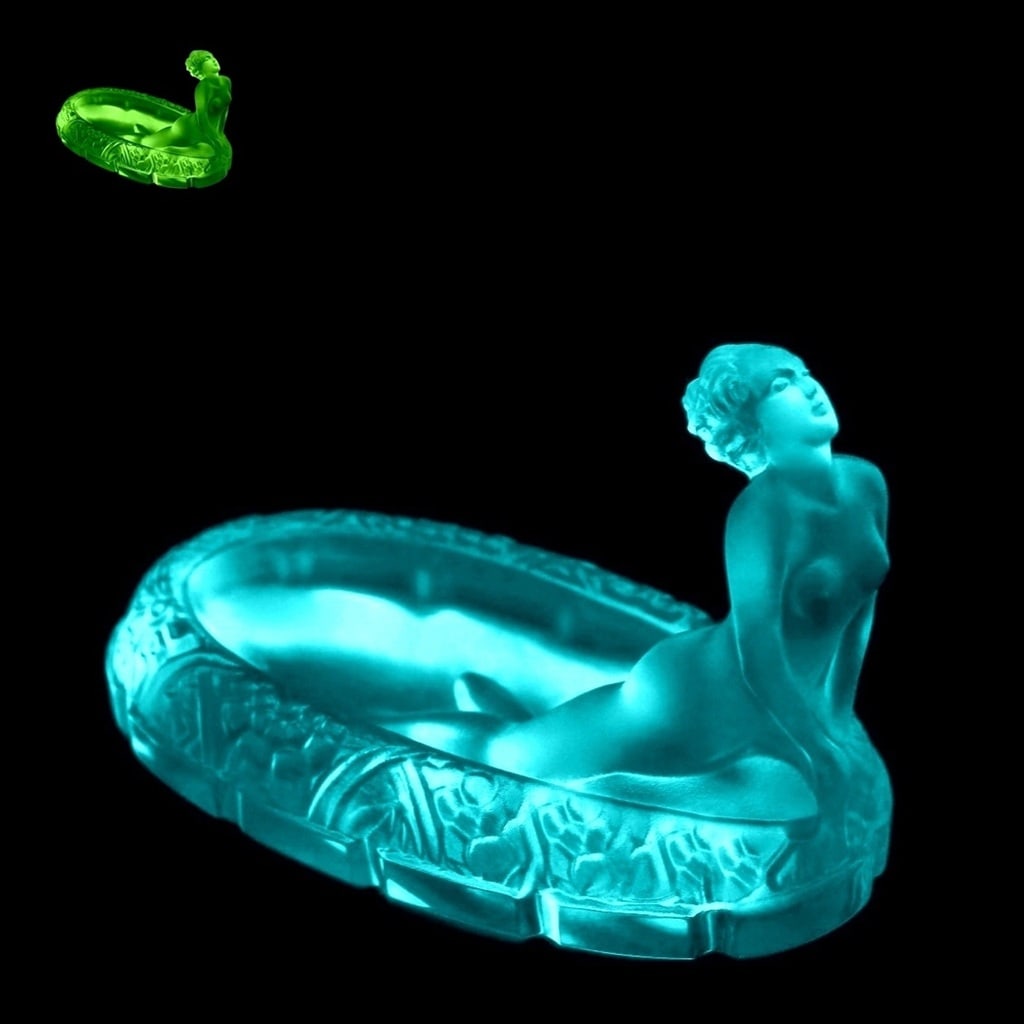 Art Deco Rare Blue Uranium Glass Bowl 1930' H.Hoffmann by Lalique: Top Quality Art Deco Blue Uranium Glass Bowl. This piece was made in Bohemia from ORIGINAL antique vintage molds that were used during the 1930's - 1939's. It is breathtaking high quality satin finish