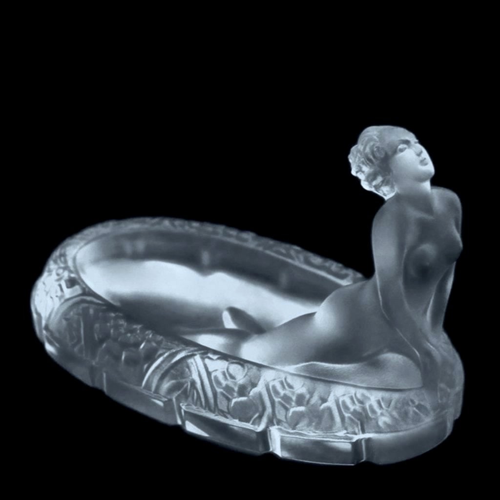 Large Art Deco Satin Clear Glass Bowl 1930' H.Hoffmann by Lalique: This piece is a great addition to collection or a great gift. Timeless design - Top Quality Art Deco Collectible Glass Bowl. This piece was made in Bohemia from the ORIGINAL antique vintage molds that