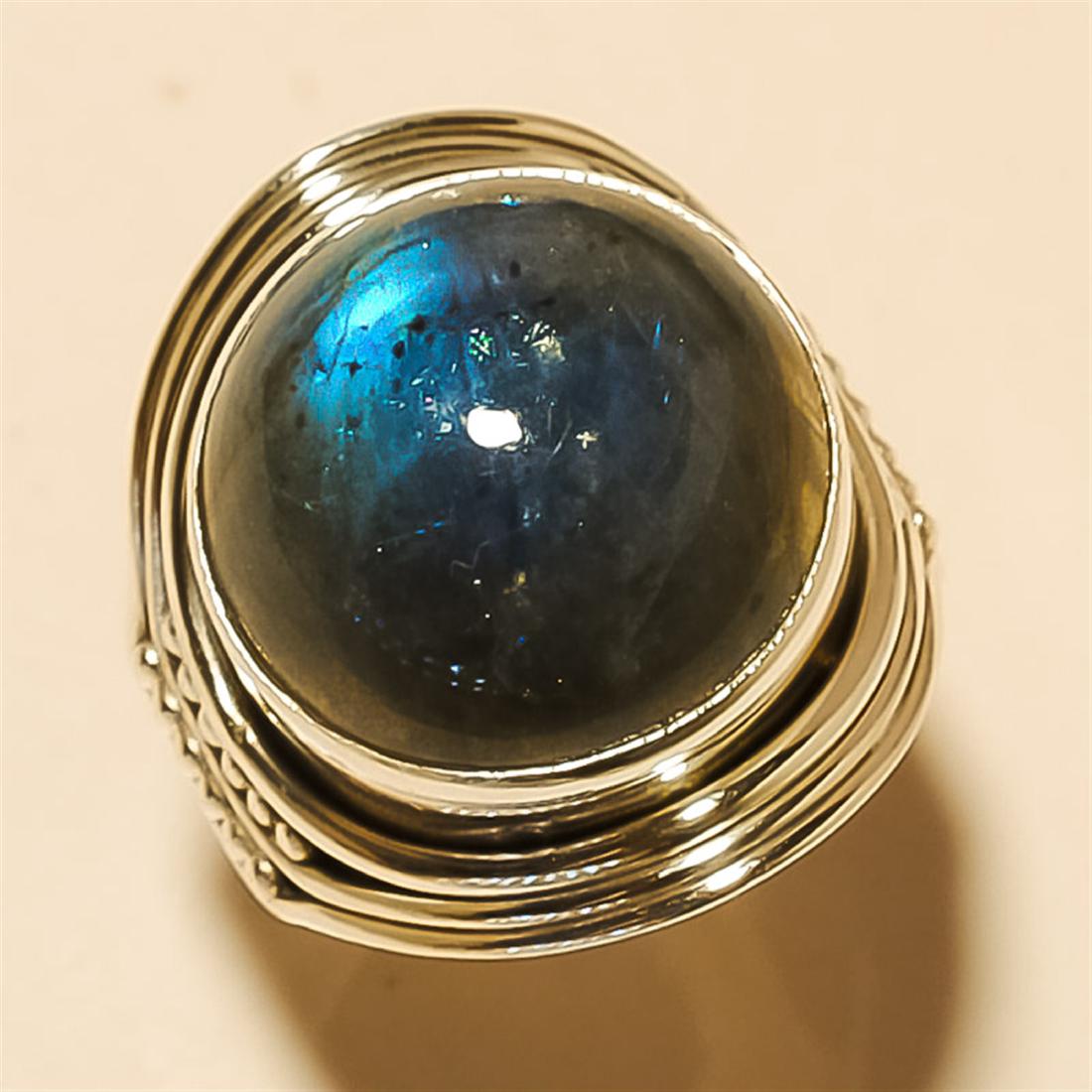 Labradorite RING Solid Sterling Silver: Labradorite RING Solid Sterling Silver Length:0.8inch Weight:9gram Size:7.25 #R-248