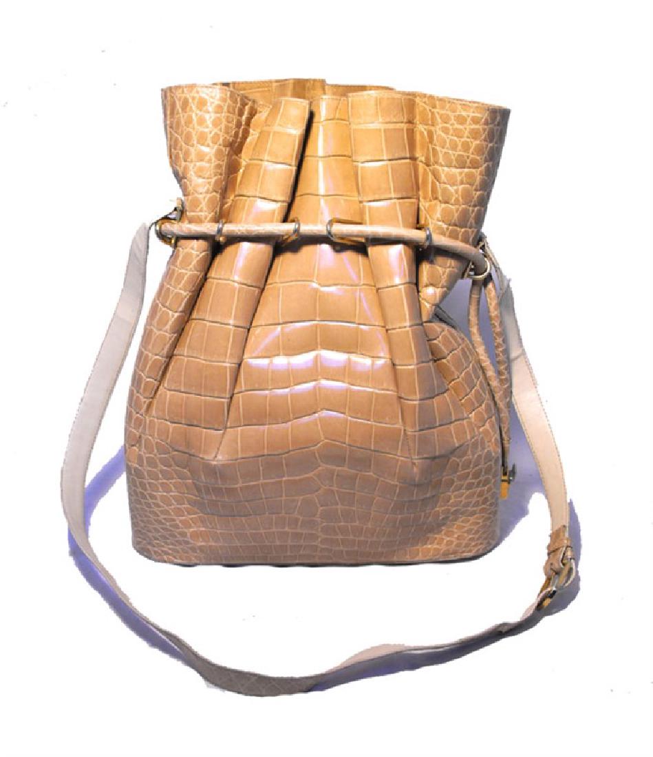 Vintage Morabito Natural Alligator Bucket Shoulder Bag: GORGEOUS Vintage Morabito tan Alligator bucket bag in very good condition. Â Natural tan/beige alligator exterior trimmed with an alligator strap and gold hardware. Â Drawstring style closure open