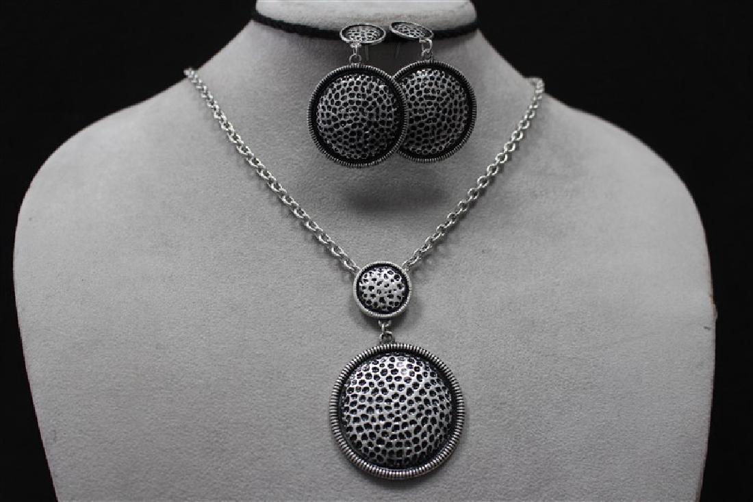 N+E Zinc Alloy Necklace And Earring SetSilver Jewelry: N+E Zinc Alloy Necklace And Earring SetSilver Jewelry #IGVR1220