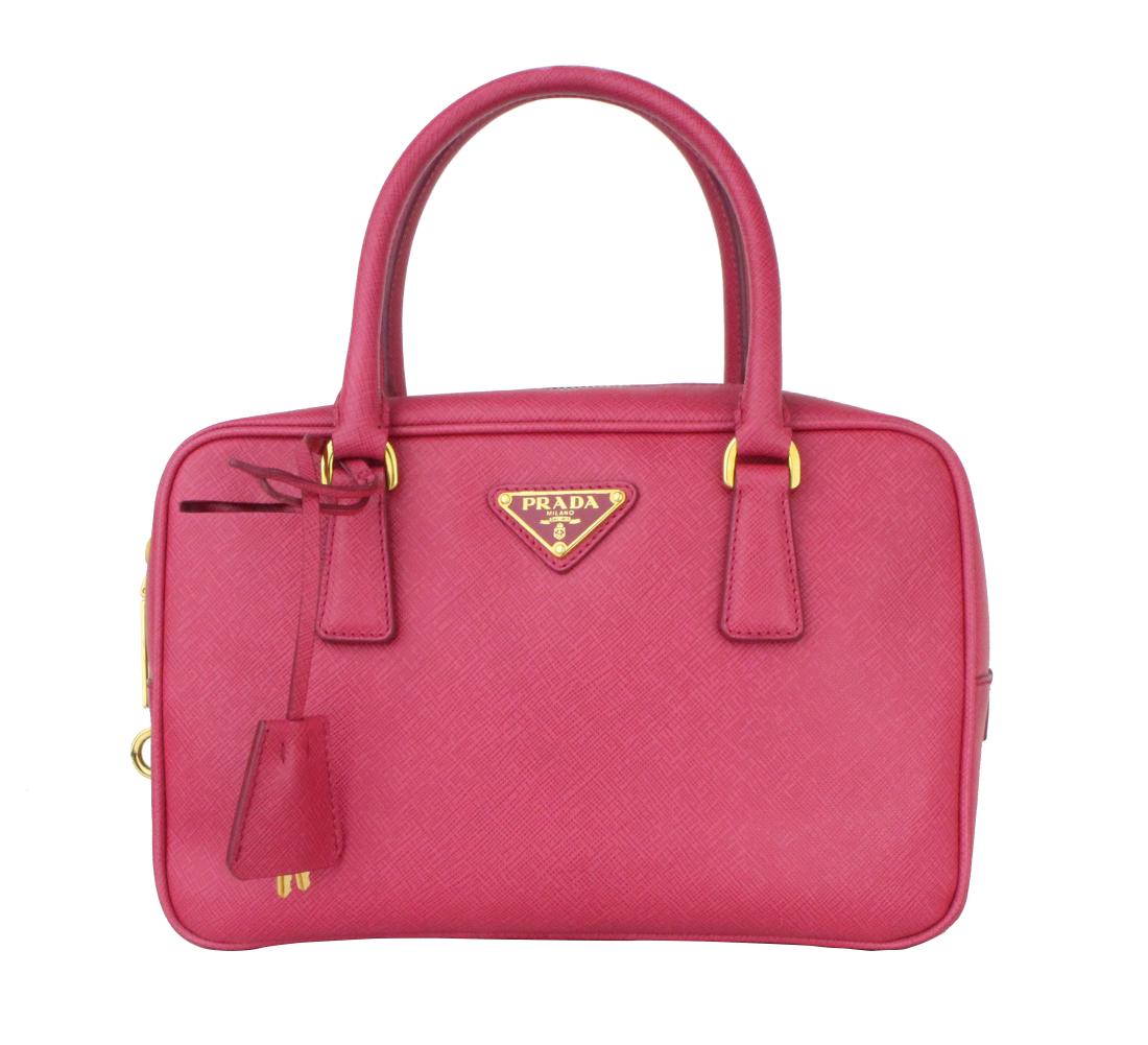Prada Double Saffiano Mini Double-zip Lux Tote Pink: Prada Saffiano small bag with lock Brand : Prada Serial : BN1113-50 Condition : Mint/Almost new SIze : 10" x 6" x 3" Inch (Legth x Height x Depth) Come With : None . Only Bag #RK75