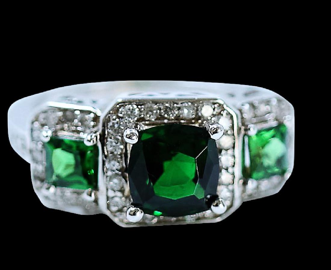 1.46ct Chrome Tourmaline 14K White Gold Ring: 14K W/G RING :5.86gram / Diamond:0.49ct / Tsavorite:0.62ct / Chrome Tourmaline:1.46ct /#GVR1514