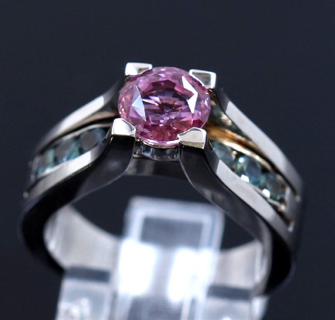 1.69ct Pink Sapphire / 0.63ct Alexandrite 14K White: 14K W/G RING :7.83GRAM / PINK SAPPHIRE RD :1.69CT / ALEXANDRITE RD:0.63CT /#GVR1471
