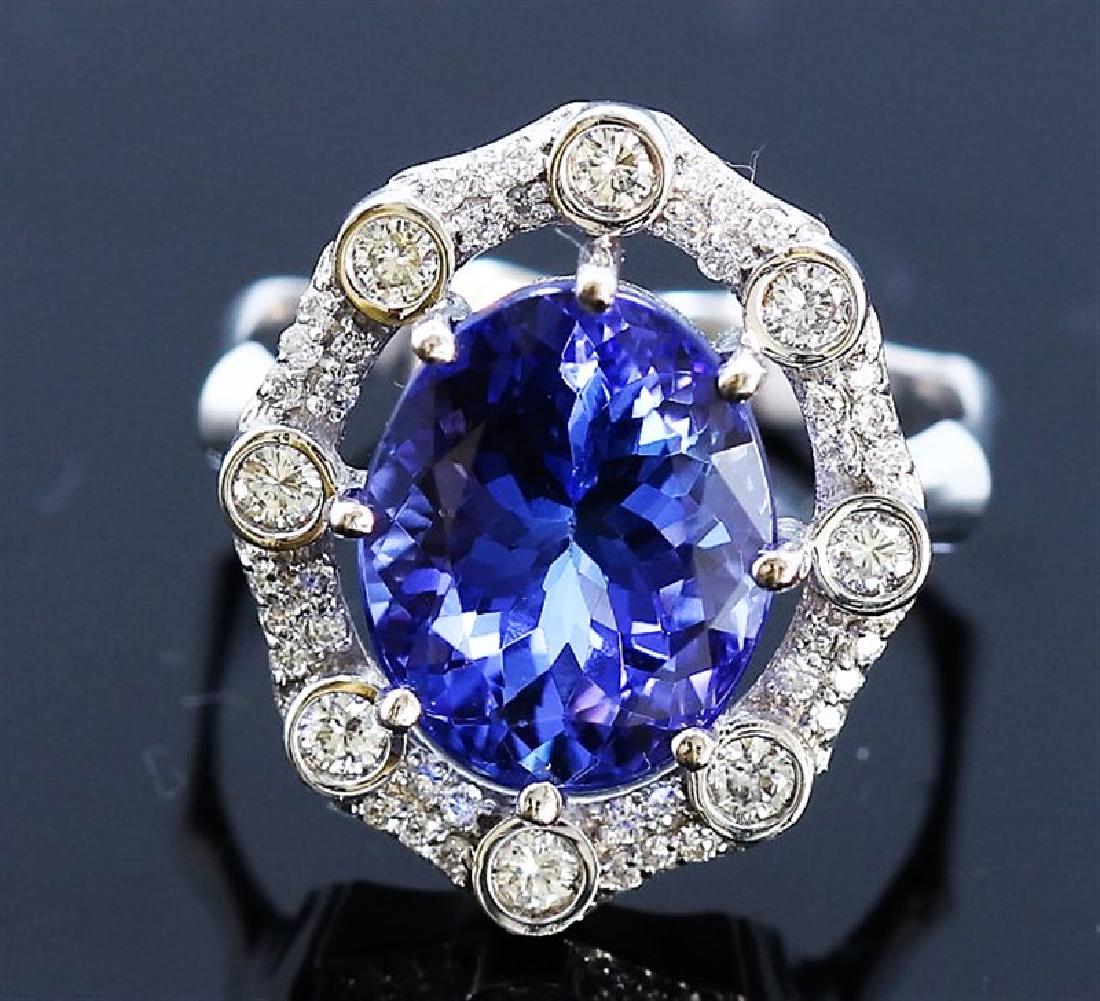 5.35ct Tanzanite 14K White Gold Ring: 14K W/G RING :3.74GM / TZ :5.35CT / DIA :0.38CT /#GVR1462