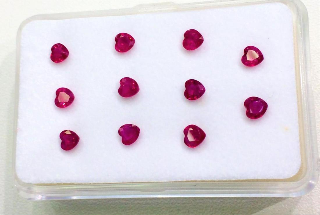 3.22ct Ruby Heart Cut 11pcs 4x4: 3.22ct Ruby Heart Cut 11pcs 4x4 #B3-147