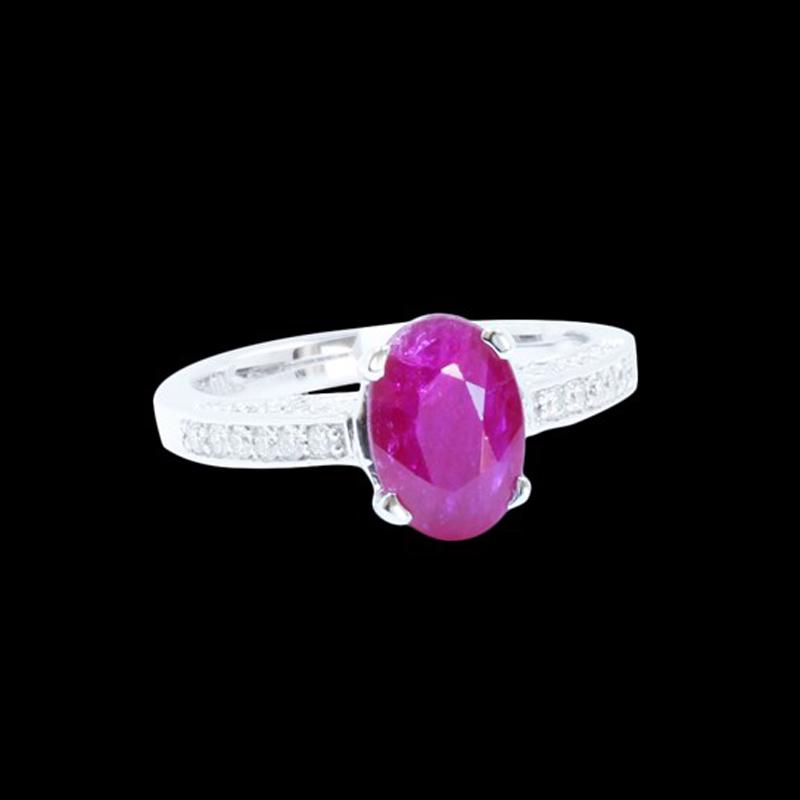 2.11CT NATURAL RUBY 14K W/G RING: 14K W/G NATURAL RUBY RING :3.952GRAM /NATURAL RUBY OVAO :2.11CT/NO LEAD /DIA :0.45CT/#GVR1343/ NO LEAD OR GLASS FILLING