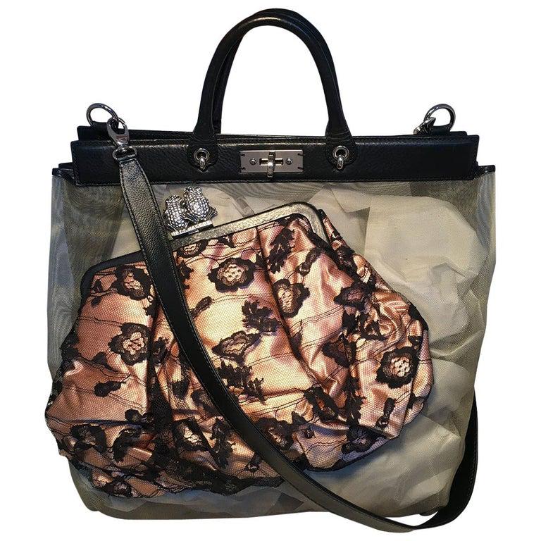 Marc Jacobs Sheer Net and Lace Large Duffy Frog Tote: Marc Jacobs Sheer Net and Lace Large Duffy Frog Tote in excellent condition. The duffy frog totes were specially designed for a limited edition collection in partnership with Robert Duffy, the co-foun