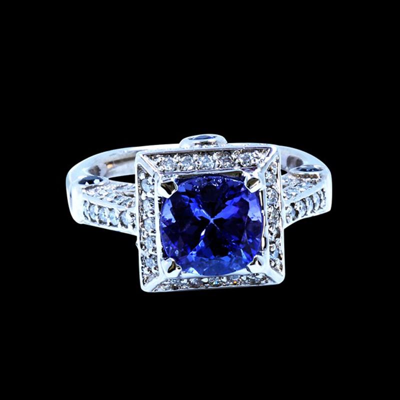 2.31CT NATURAL TANZANITE 14K W/G RING: 14K W/G NATURAL TANZANITE RING:8.49GRAM/TANZANITE :2.31CT /DIAMOND :0.96CT /#GVR1333