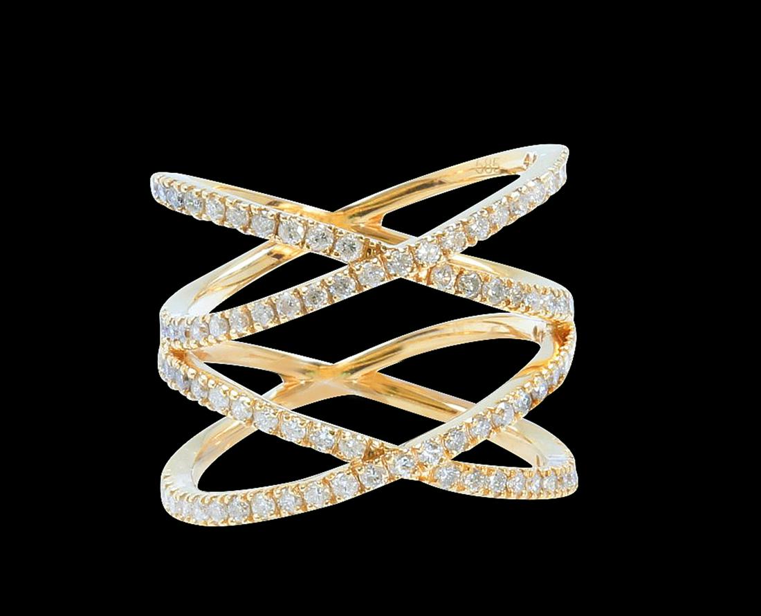 0.91CT DIAMOND 14K Y/G RING: 14K Y/G DIAMOND RING :4.25GRAM/DIAMOND: 0.91CT/#GVR1308
