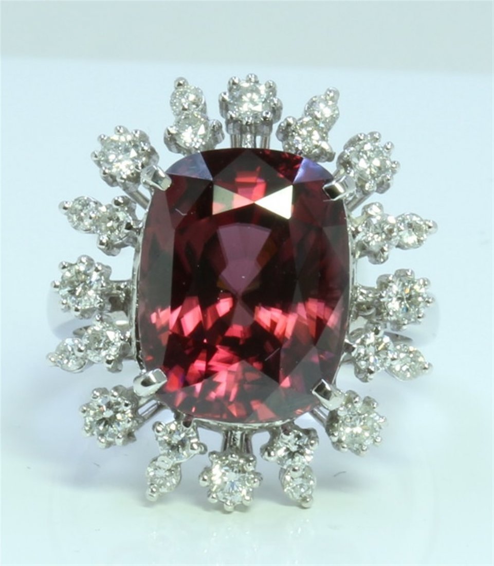 14K : 6g/Diamond : 0.79ct/R. Zircon : 12.53ct: 14K : 6g/Diamond : 0.79ct/R. Zircon : 12.53ct