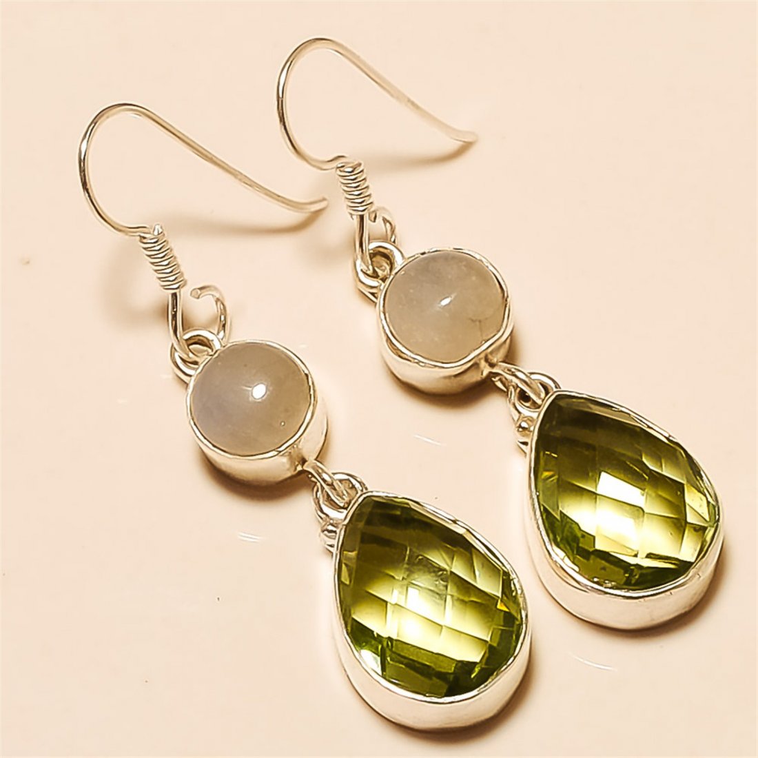 Green Amethyst/Moonstone Earring Solid Sterling Silver: Green Amethyst/Moonstone Earring Solid Sterling Silver Length:1.5 inch Weight:6 gram #E-111