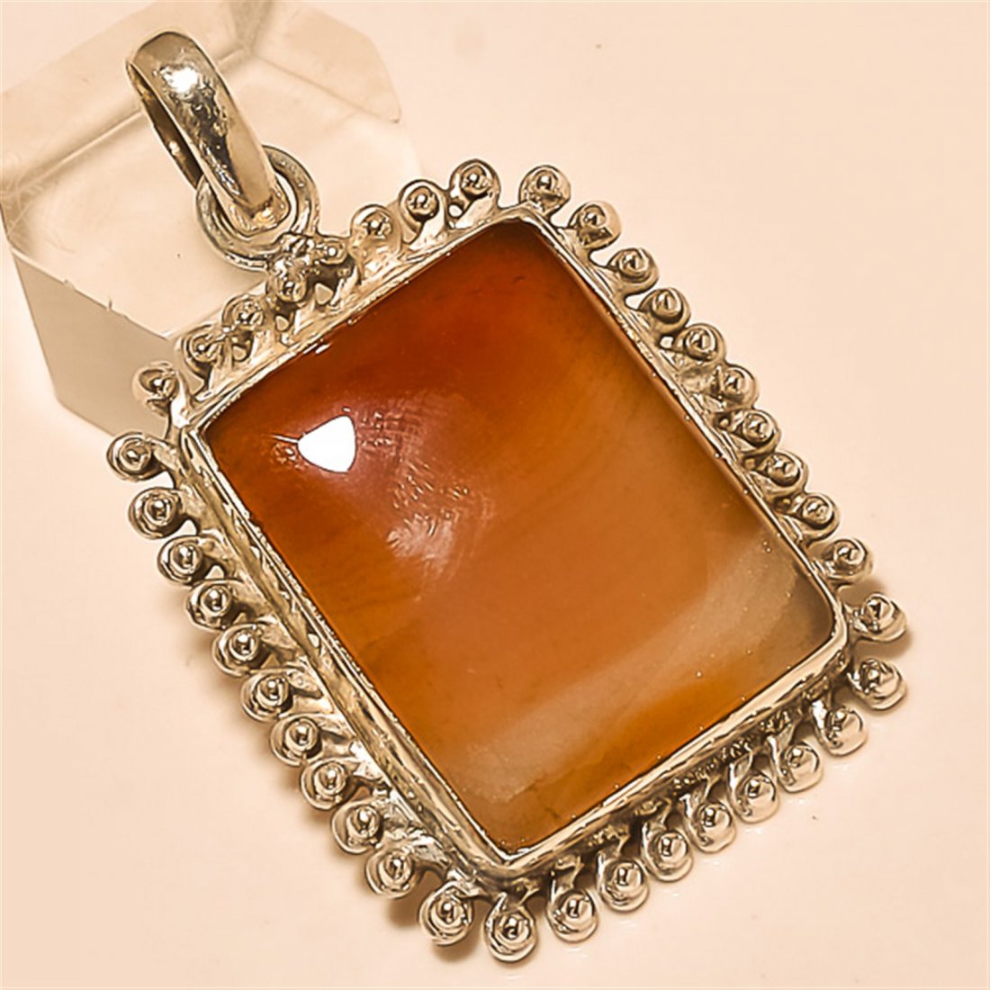 Chalcedony Pendant Solid Sterling Silver: Chalcedony Pendant Solid Sterling Silver Length:2 inch Weight:13 gram #P-040