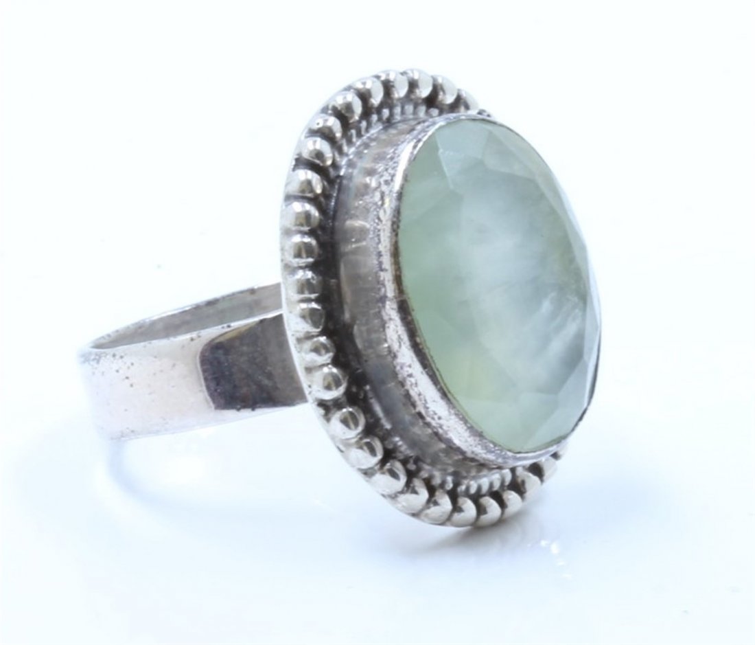 Sterling Silver .925 Lemon Topaz 9.48 gram ring: Sterling Silver .925 Lemon Topaz 9.48 gram ring