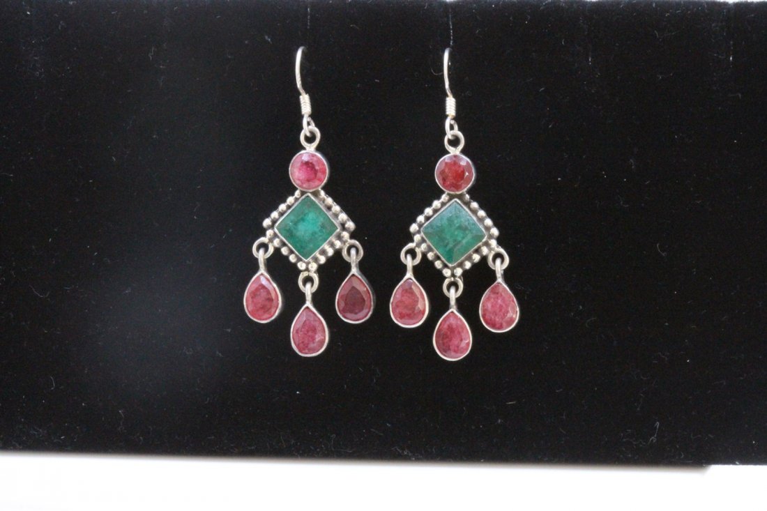 Sterling Silver .925 Vintage with Ruby and Emerald gem: Sterling Silver .925 Vintage with Ruby and Emerald gem stone 11.89gram Dangle Earrings