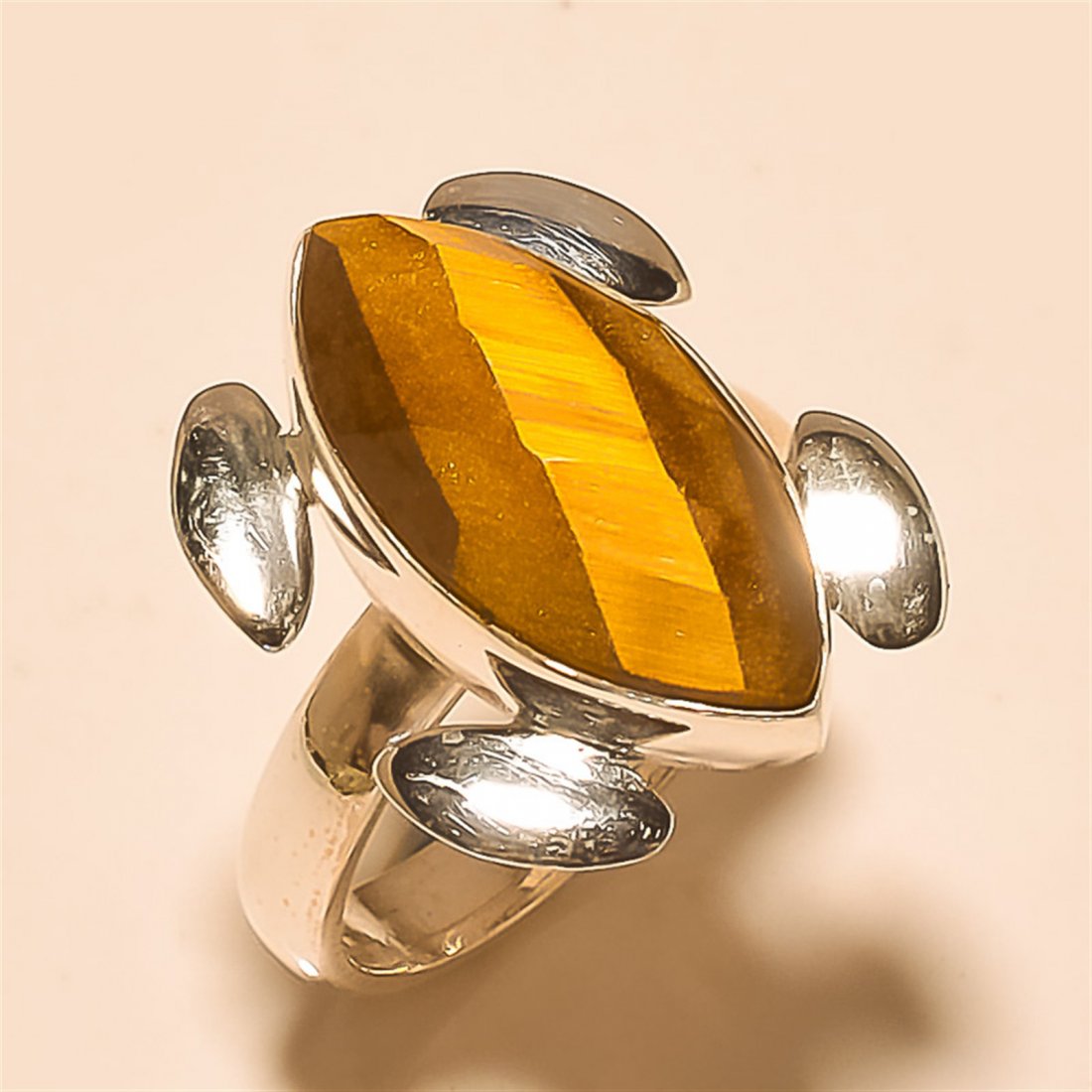 Tiger Eye RING Solid Sterling Silver: Tiger Eye RING Solid Sterling Silver Length:0.75inch Weight:6gram Size:8.50 #R-200
