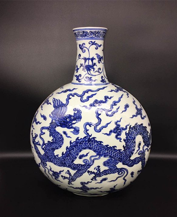 Chinese Antique Carved Jade Belt Hook (1 of 5)