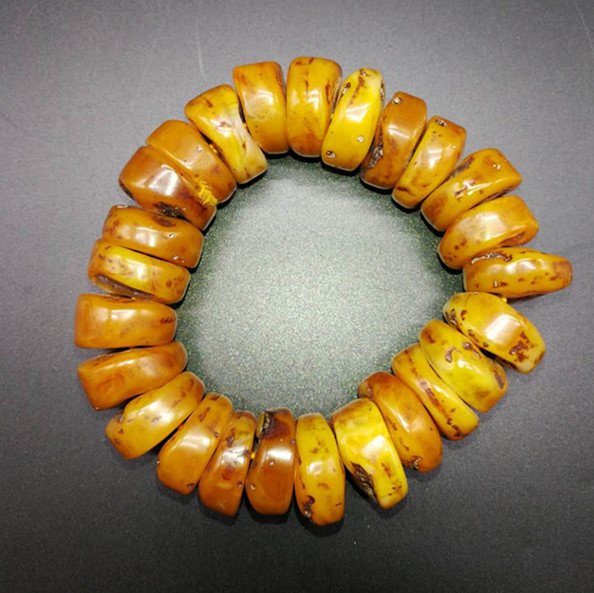 Chinese Amber Bracelets (1 of 4)