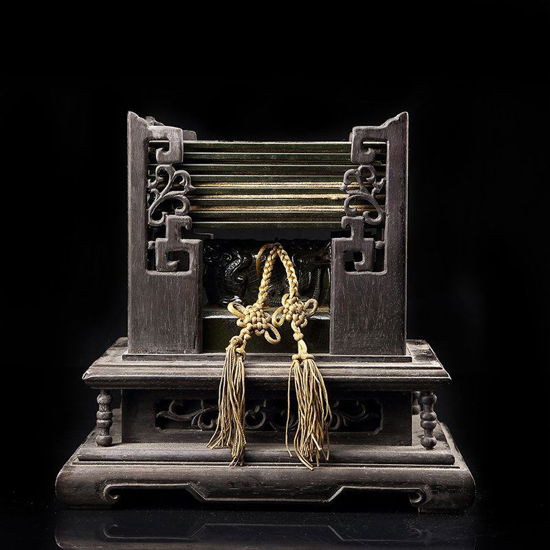 Eight pieces of text of hetian jade carving (1 of 7)