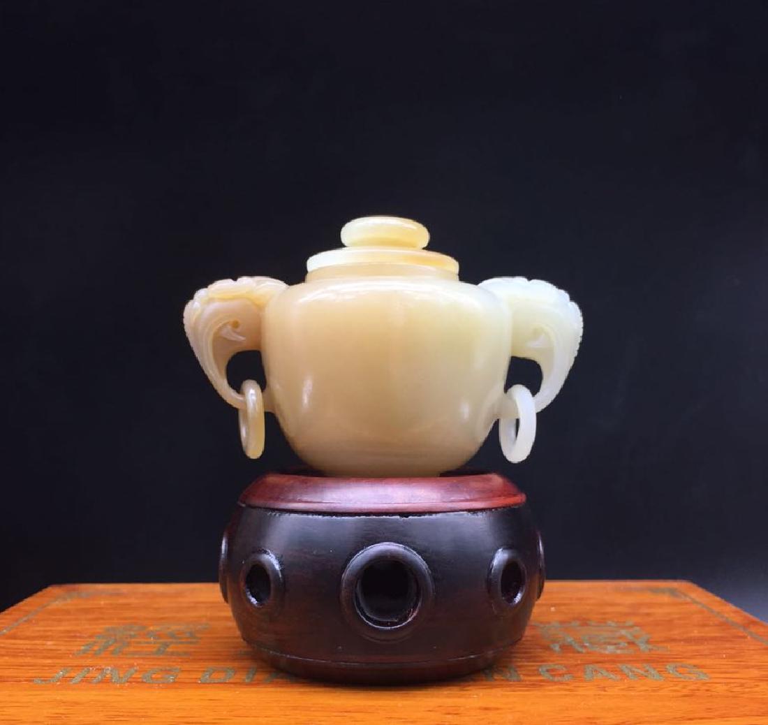 Vintage Chinese Hetian Jade Heads Incense Burner: Vintage Chinese Hetian Jade Heads Incense Burner .Size:8*5cm