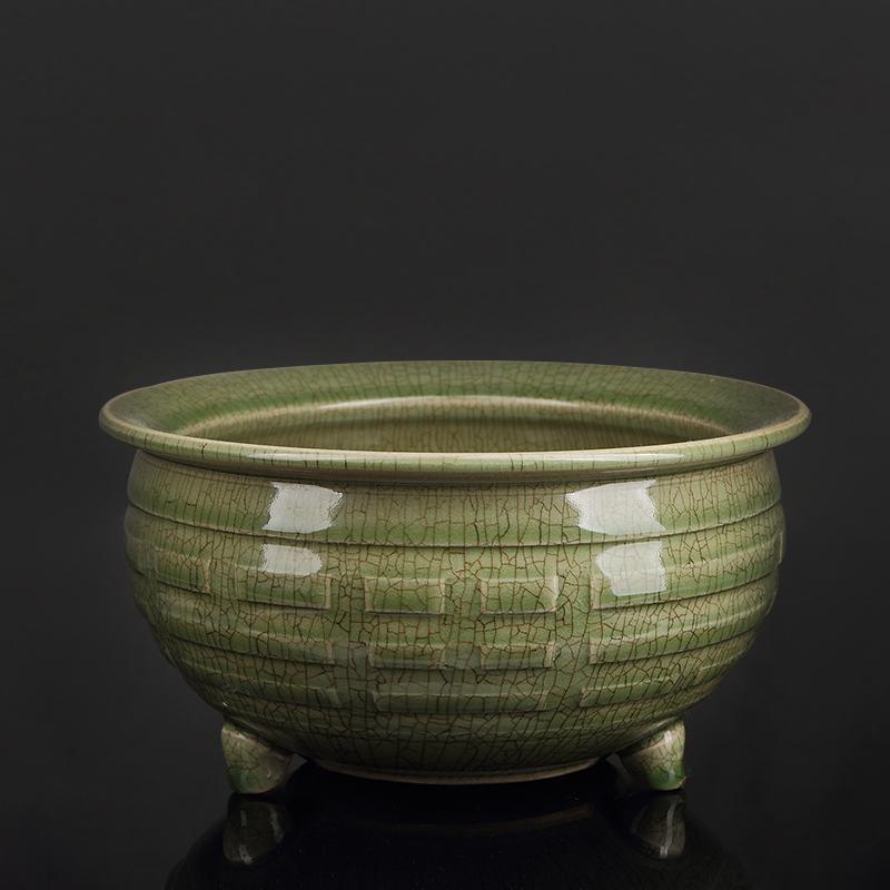 Chinese Longchun kiln brush washer: Chinese Longchun kiln brush washer.Size:22*11.5cm