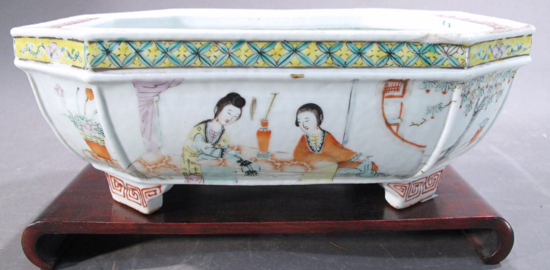 JAPANESE LOW PLANTER.: JAPANESE LOW PLANTER.