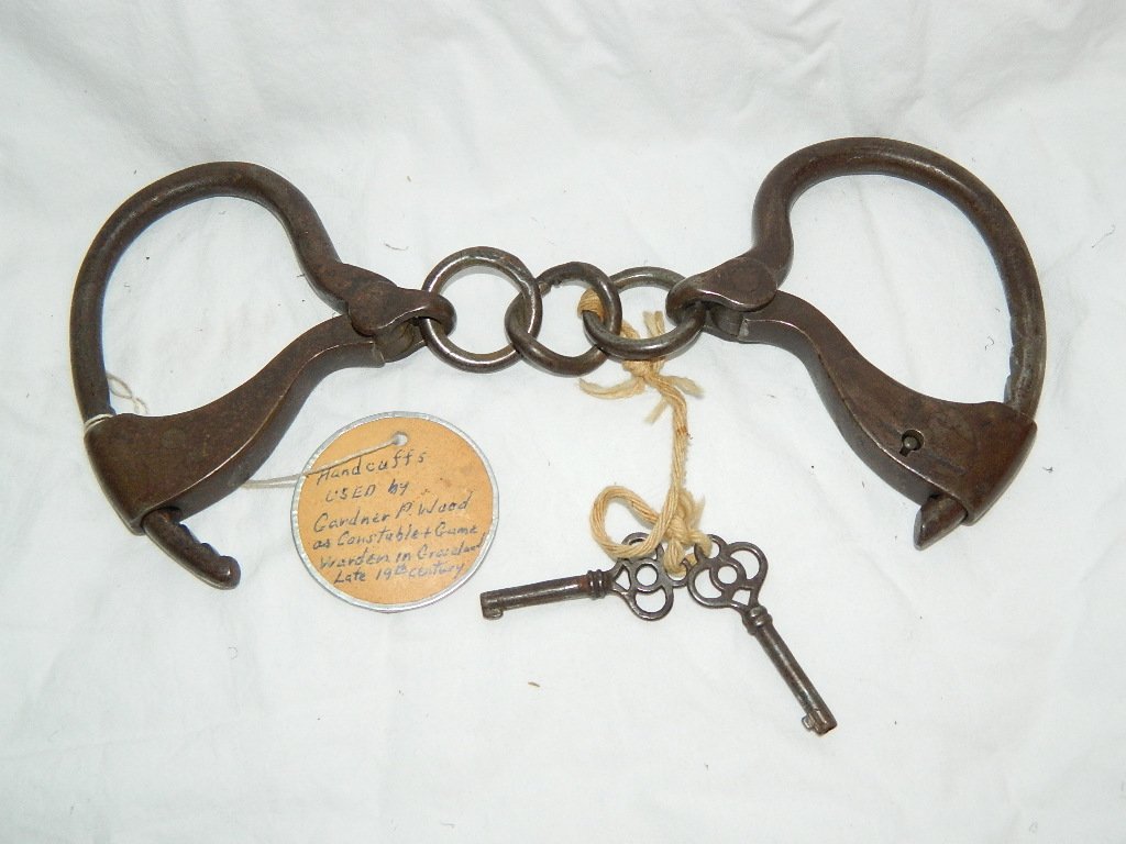 1800's Handcuffs Groveland MA Constable w/Keys