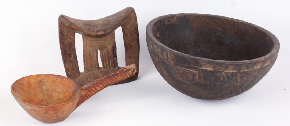 3 CARVED WOODEN AFRICAN PIECES (1 of 3)