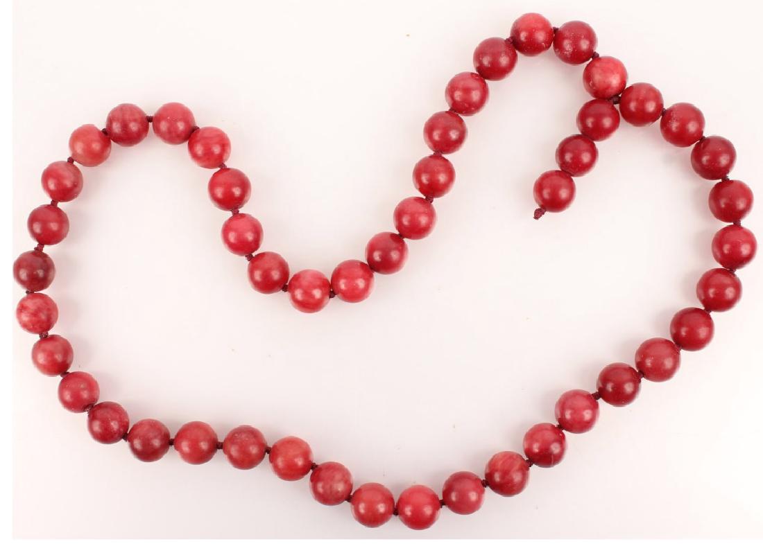 LADIES CARNELIAN LARGE ROUND BEAD NECKLACE (1 of 3)