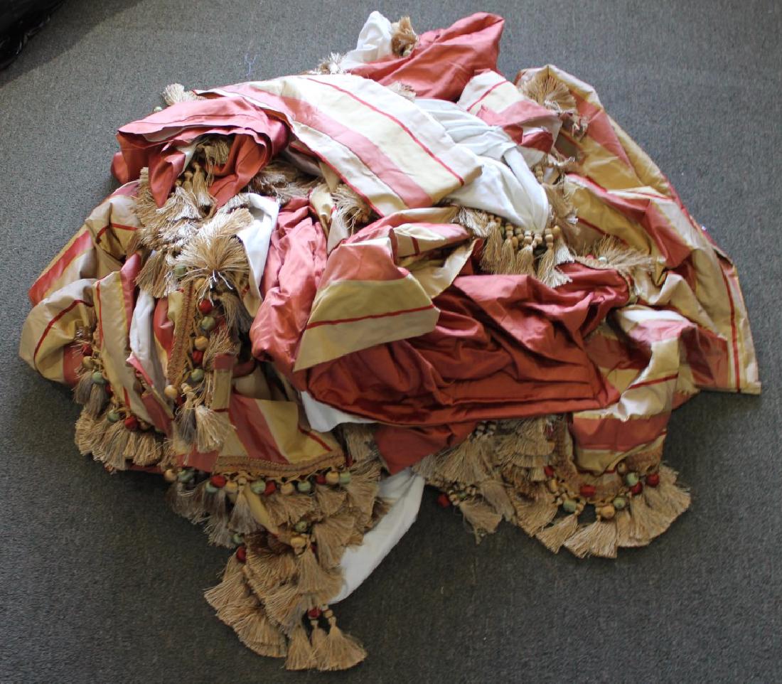 24 PCS ORANGE AND GOLD SWAY MATERIAL (1 of 3)