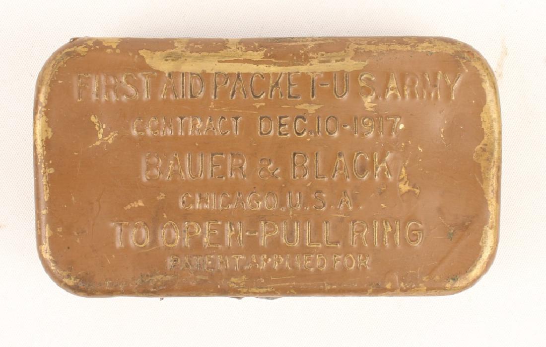 UNITED STATES BAUER & BLACK FIRST AID PACKET 1917 (1 of 3)