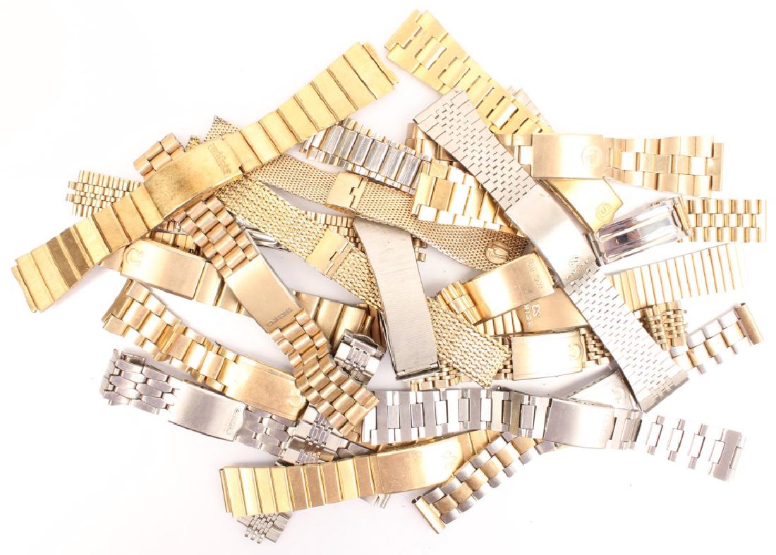 20 MEN'S STEEL & GOLD PLATED WRISTWATCH BRACELETS: 20 MEN'S STEEL & GOLD PLATED WRISTWATCH BRACELETS Lot of 20 men's 20th century steel and gold plated wristwatch bracelets featuring makers such as Omega, Bulova, Seiko, Armitron, Pulsar, Tissot, and m