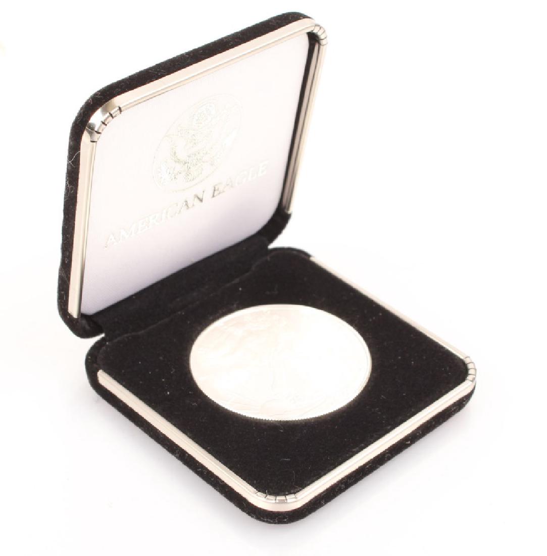 2010 UNCIRCULATED AMERICAN EAGLE SILVER 1 OZ. COIN (1 of 3)