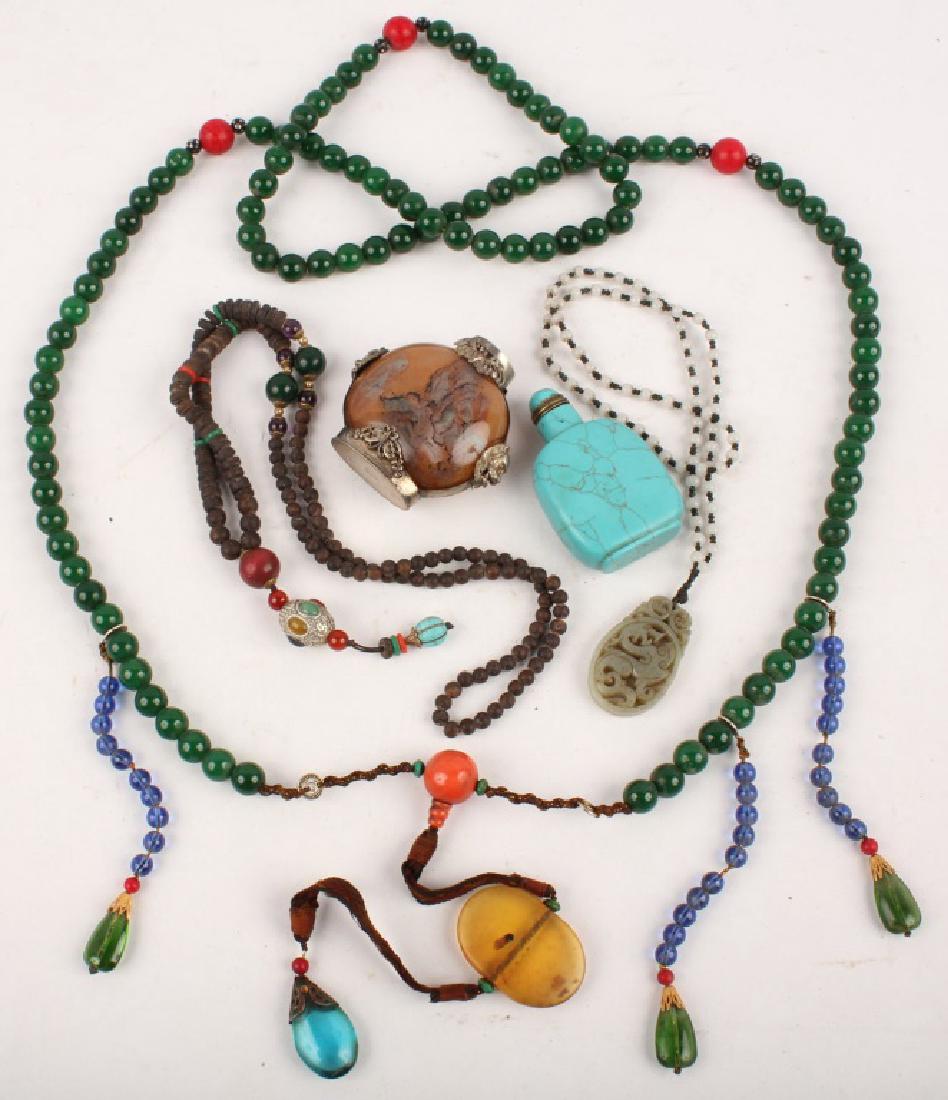 CHINESE STONE JADE WOOD BEAD JEWELRY SNUFF BOTTLES (1 of 4)