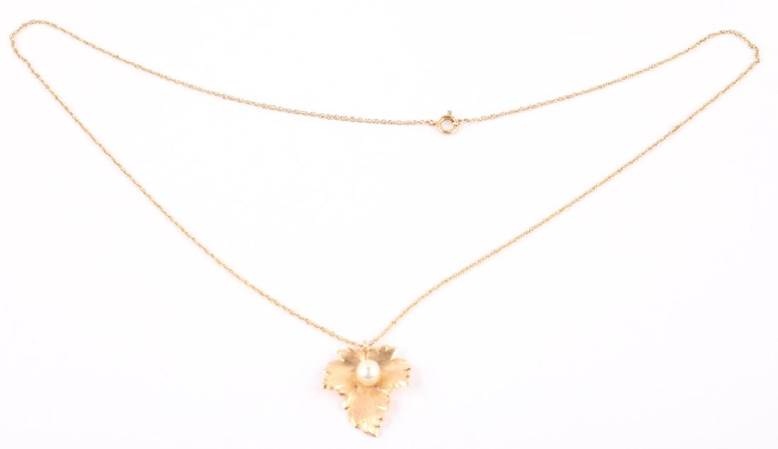 LADIES 14K YELLOW GOLD PEARL LEAF NECKLACE (1 of 2)