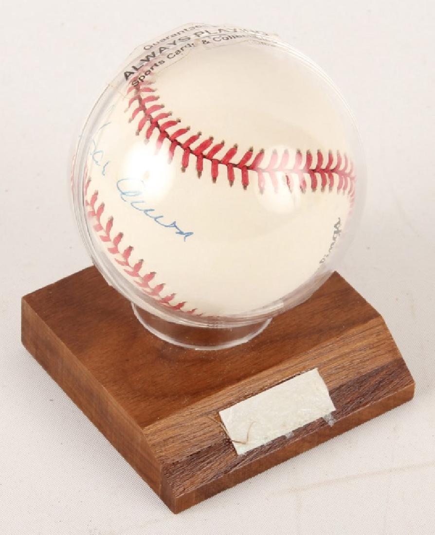 HANK AARON SIGNED BASEBALL (1 of 3)