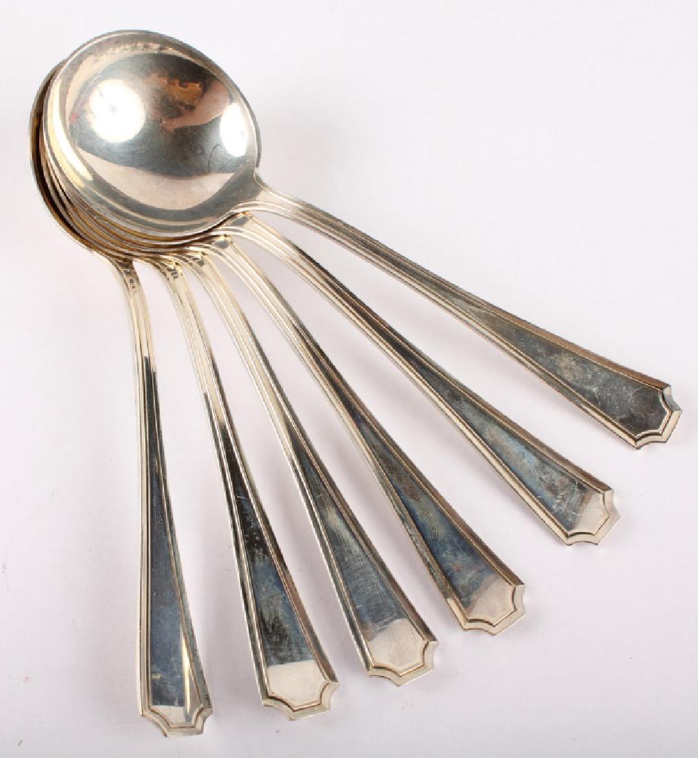 6 DURGIN STERLING SILVER FAIRFAX SOUP SPOONS (1 of 4)