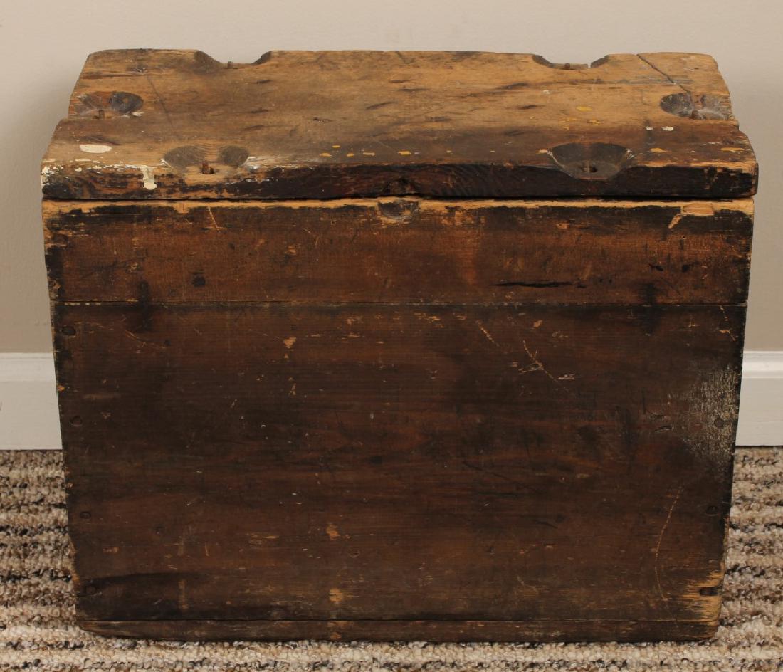 WOODEN INSULATED CHEST WITH REMOVABLE METAL LINER: WOODEN INSULATED CHEST WITH REMOVABLE METAL LINER Wooden insulated chest with lid and removable metal liner. Size: 14 x 19 x 18" Shipping / Pickup: Buyer Pick Up, 3rd Party