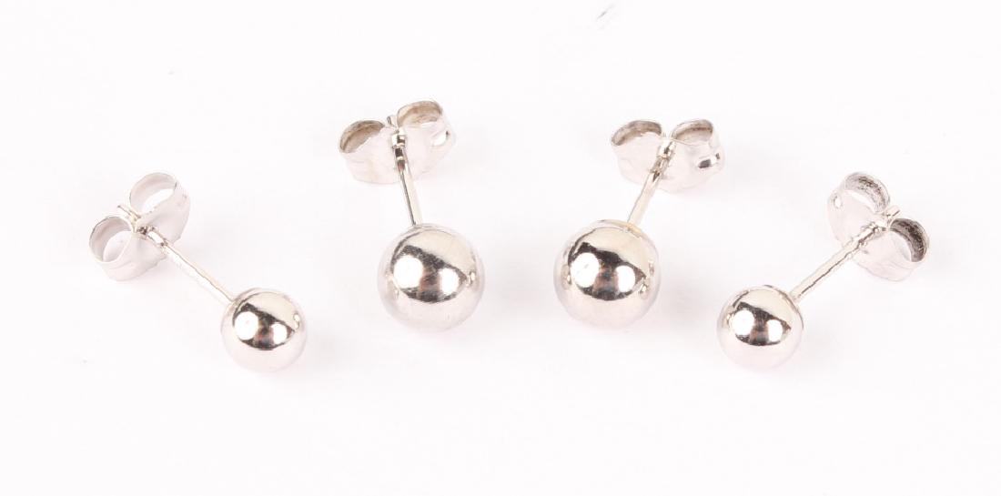 2 PAIRS OF 14K WHITE GOLD BALL EARRINGS (1 of 3)