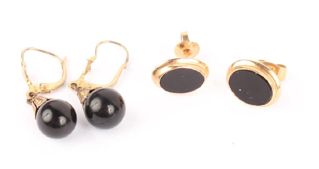 2 PAIRS OF LADIES 14K YELLOW GOLD ONYX EARRINGS (1 of 4)